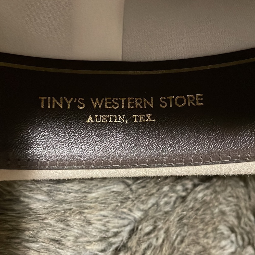 Vintage Stetson original cowboy hat. Never worn, still in original box. - Picture 10 of 10